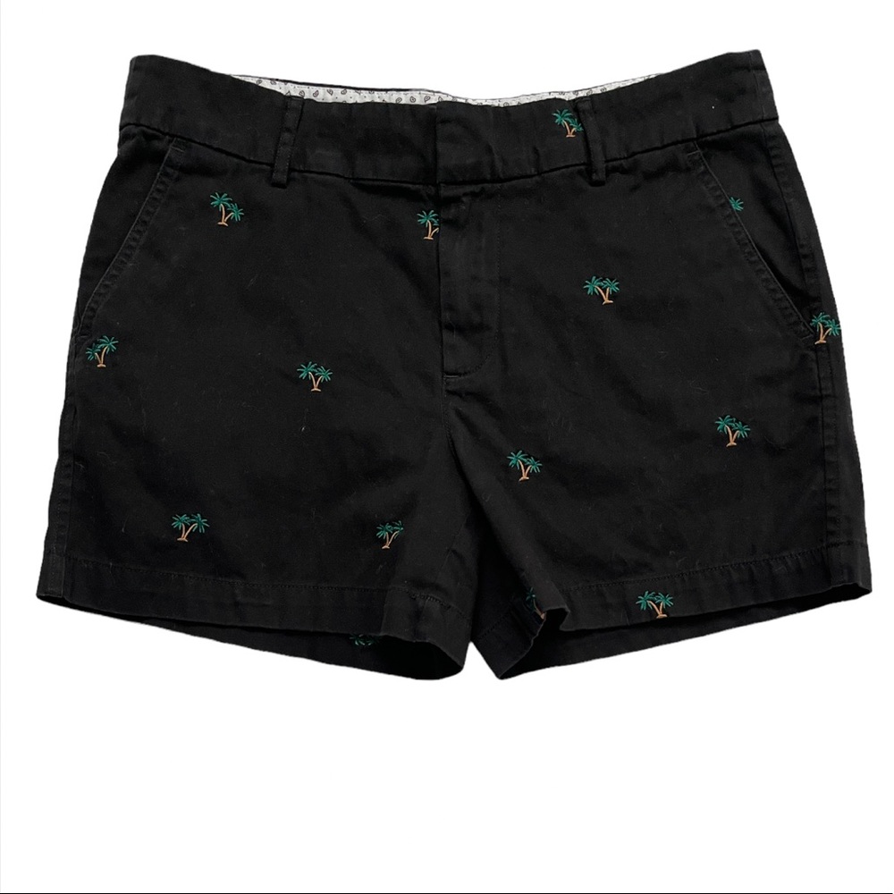 Jones & Co. Jones New York Black Palm Tree shorts. Size 4 Embroidered palm trees